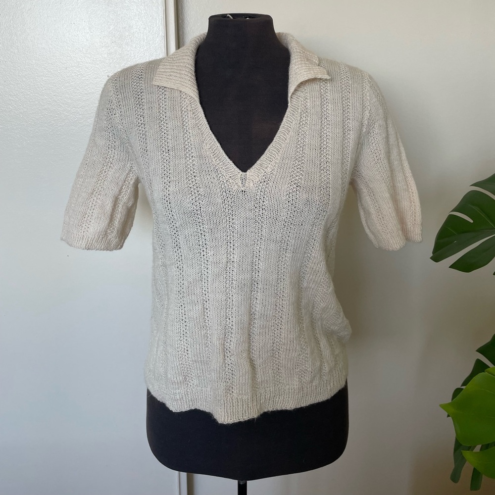Vintage handmade 70s collared short sleeve sweater cream/white/oatmeal
